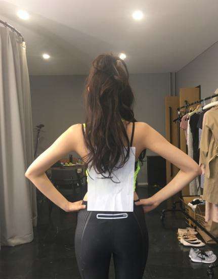 开心美甲游戏